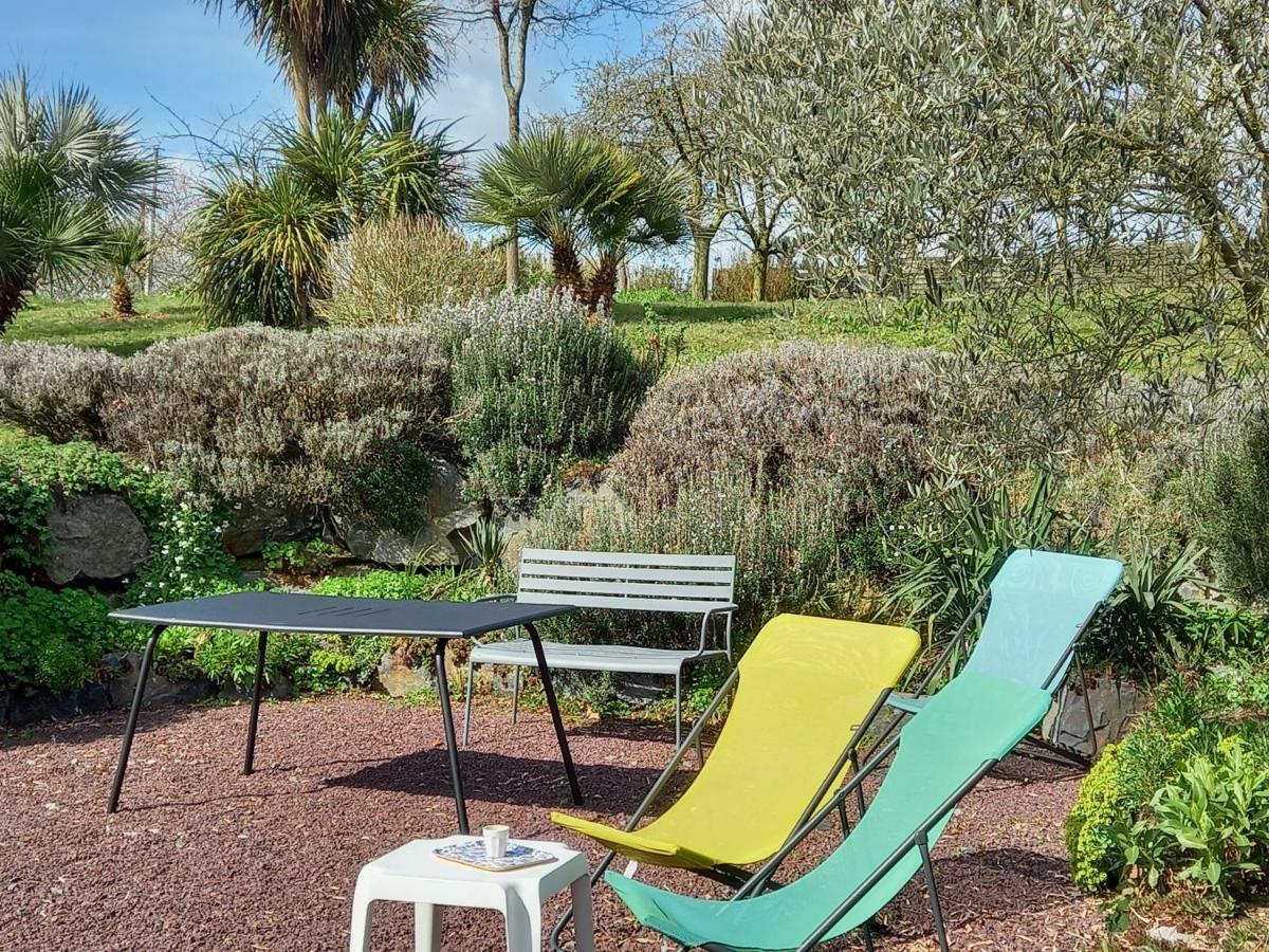 Havre De Paix Et Jardin Tropical. Chambre Privee 르루 외부 사진
